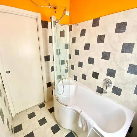 1 Min Castle - 7 Min Cathedral On Walk Prestige Apartment *
