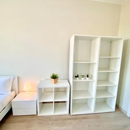 1 Min Castle - 7 Min Cathedral On Walk Prestige Apartment *