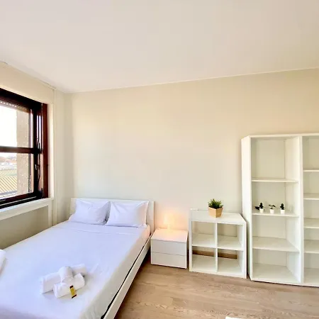 1 Min Castle - 7 Min Cathedral On Walk Prestige Apartment